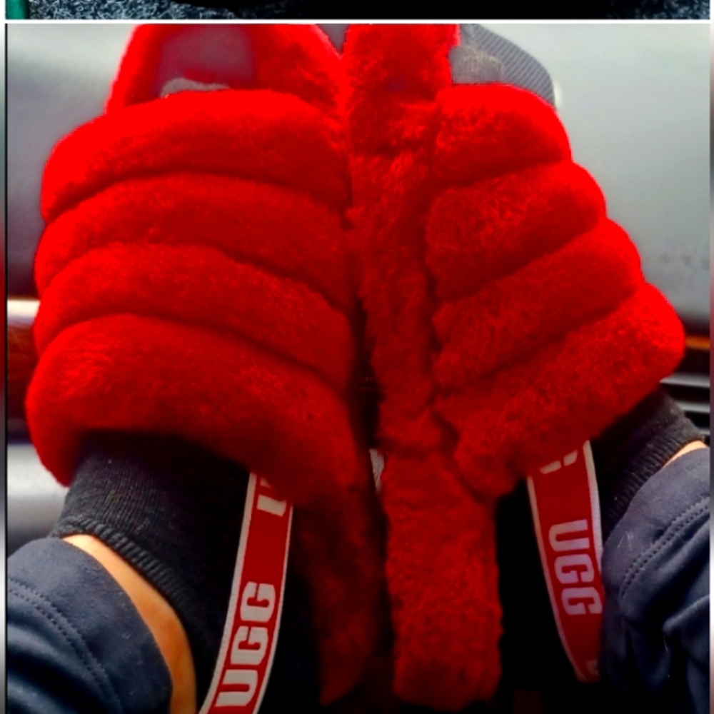 Genuine Ugg fluff yeah slippers